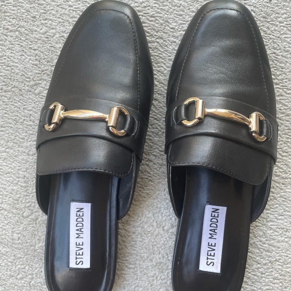 These mules are totally new. - Picture 2 of 5